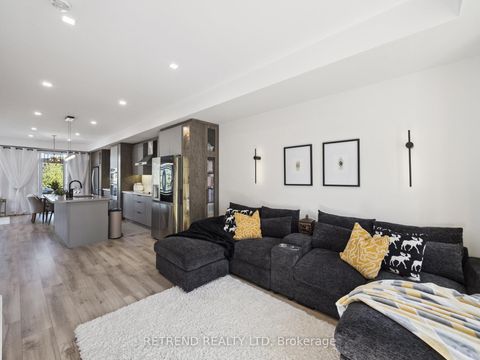 Photo 18 at 1 Rattenbury Road, Patterson, Vaughan