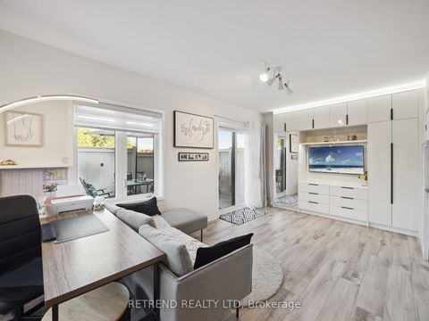 Photo 34 at 1 Rattenbury Road, Patterson, Vaughan