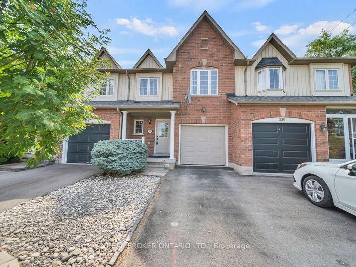 Photo 6 at 332 Riverstone Drive, WC Wedgewood Creek, Oakville