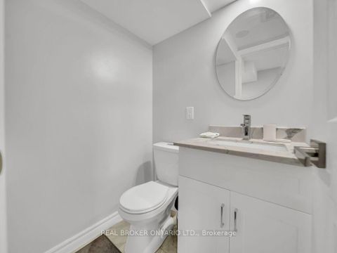 Photo 38 at 332 Riverstone Drive, WC Wedgewood Creek, Oakville