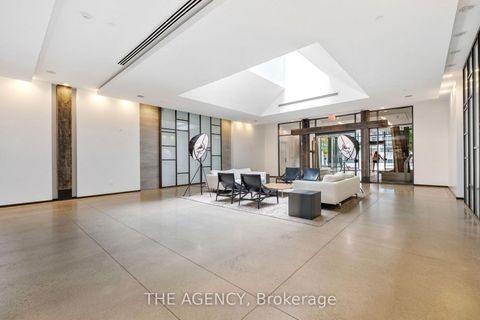 Photo 4 at 457 - 1030 King Street W, Niagara, Toronto