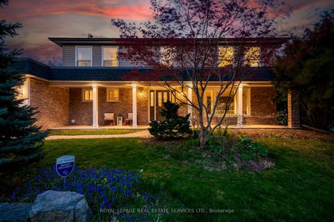 Photo 4 at 1460 Caulder Drive, MO Morrison, Oakville