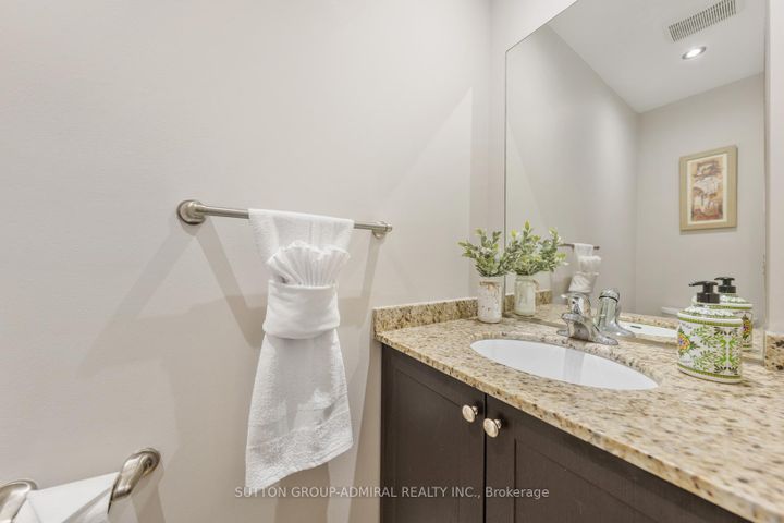 Photo 14 at 16 Appleview Road, Greensborough, Markham