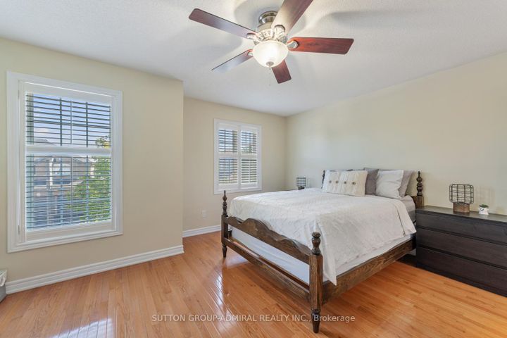 Photo 27 at 16 Appleview Road, Greensborough, Markham