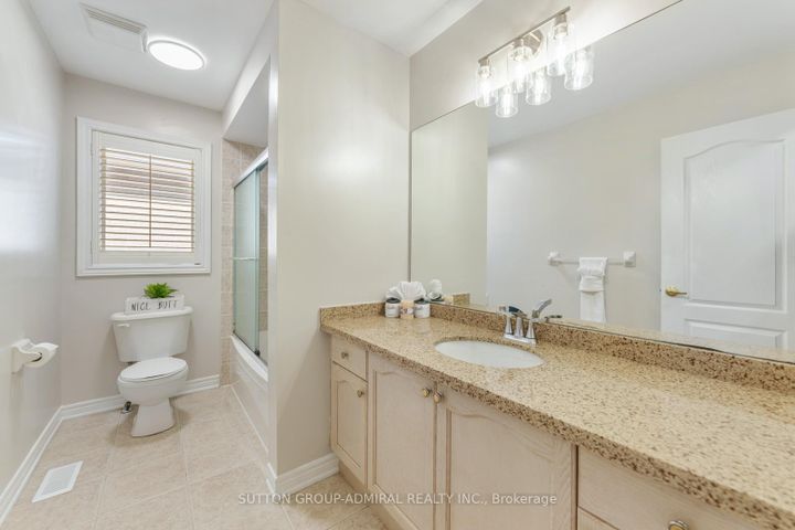 Photo 32 at 16 Appleview Road, Greensborough, Markham