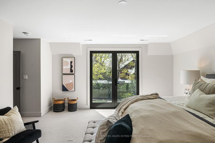 Photo 15 at 44 Bennington Heights Drive, Leaside, Toronto