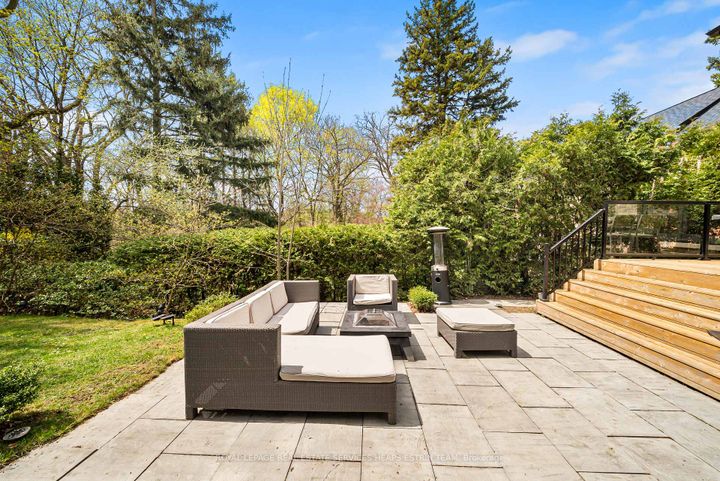 Photo 35 at 44 Bennington Heights Drive, Leaside, Toronto