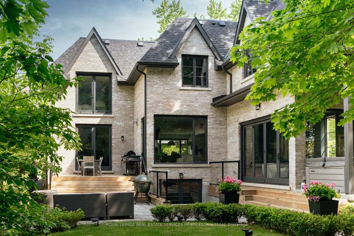 Photo 37 at 44 Bennington Heights Drive, Leaside, Toronto