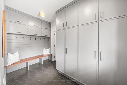 Photo 1 at 44 Bennington Heights Drive, Leaside, Toronto