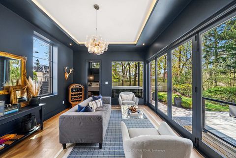 Photo 10 at 44 Bennington Heights Drive, Leaside, Toronto