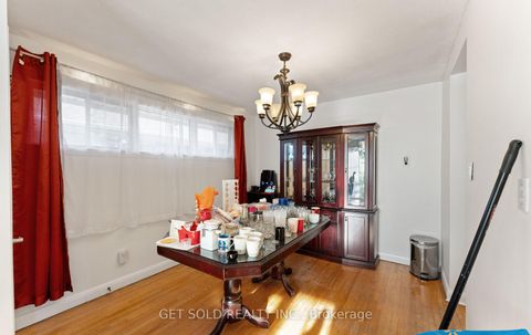 Photo 9 at 39 Pakenham Drive, Kipling, Toronto