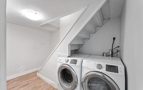 Photo 21 at 39 Pakenham Drive, Kipling, Toronto