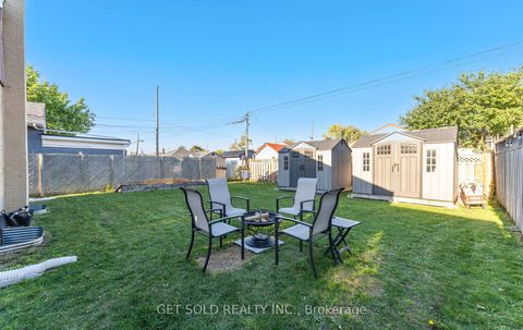 Photo 42 at 39 Pakenham Drive, Kipling, Toronto