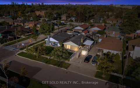 Photo 46 at 39 Pakenham Drive, Kipling, Toronto