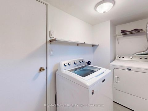 Photo 29 at 206 Howard Park Avenue, Swansea, Toronto