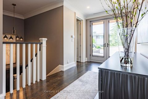 Photo 4 at 26 - 10 Maple Grove Drive, MO Morrison, Oakville