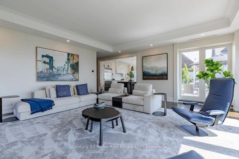 Photo 9 at 26 - 10 Maple Grove Drive, MO Morrison, Oakville