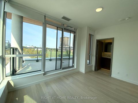 Photo 16 at 106 - 11 McMahon Drive, Bayview Village, Toronto