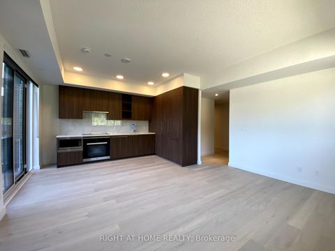 Photo 19 at 106 - 11 McMahon Drive, Bayview Village, Toronto