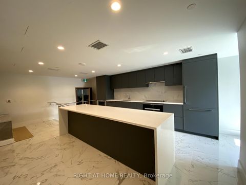 Photo 27 at 106 - 11 McMahon Drive, Bayview Village, Toronto