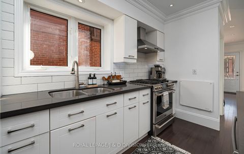 Photo 14 at 151 Forman Avenue, Mount Pleasant East, Toronto