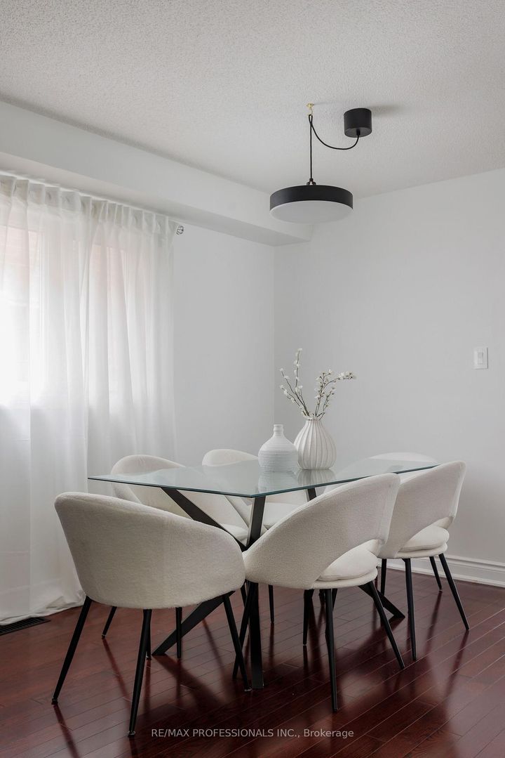 Photo 7 at 6433 Longspur Road, Lisgar, Mississauga