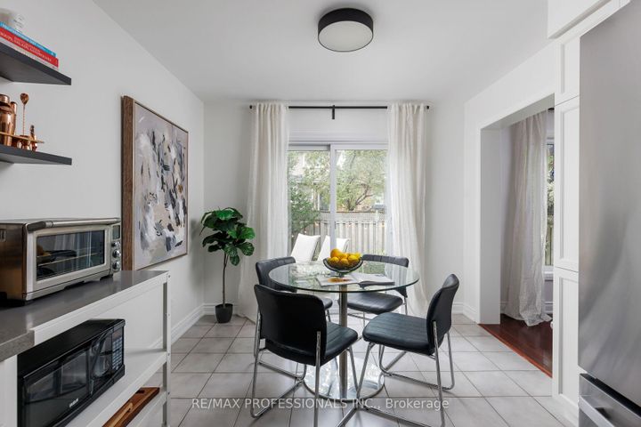 Photo 11 at 6433 Longspur Road, Lisgar, Mississauga