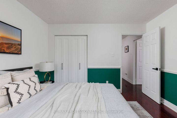 Photo 38 at 6433 Longspur Road, Lisgar, Mississauga