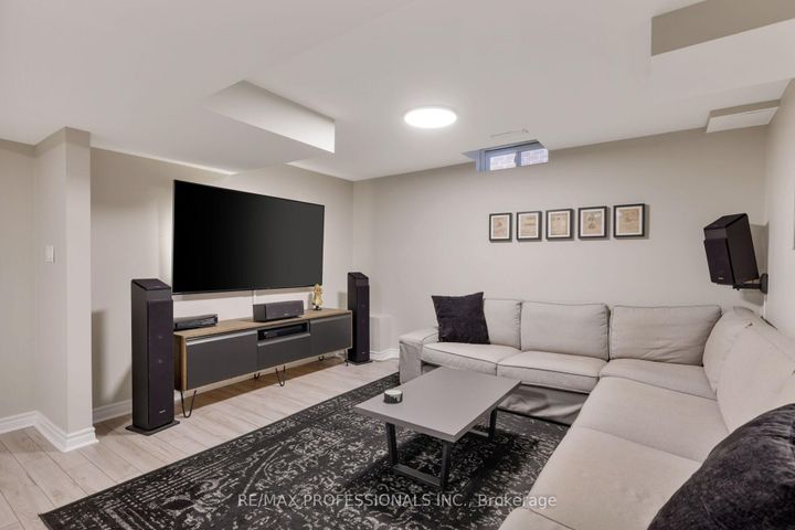 Photo 45 at 6433 Longspur Road, Lisgar, Mississauga