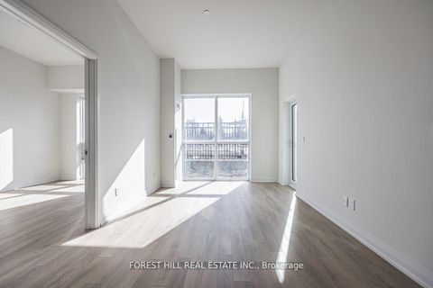 Photo 9 at 105 - 10 Meadowglen Place, Woburn, Toronto