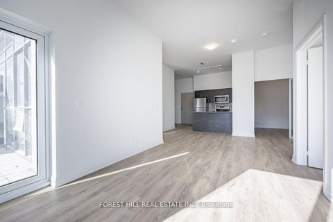 Photo 11 at 105 - 10 Meadowglen Place, Woburn, Toronto
