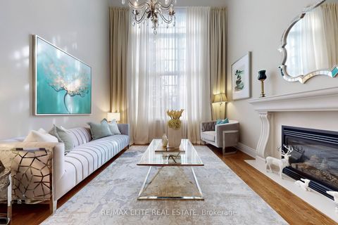 Photo 3 at 59 Carisbrooke Circle, Bayview Southeast, Aurora Photo 3 at 59 Carisbrooke Circle, Bayview Southeast, Aurora