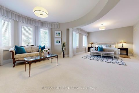 Photo 17 at 59 Carisbrooke Circle, Bayview Southeast, Aurora