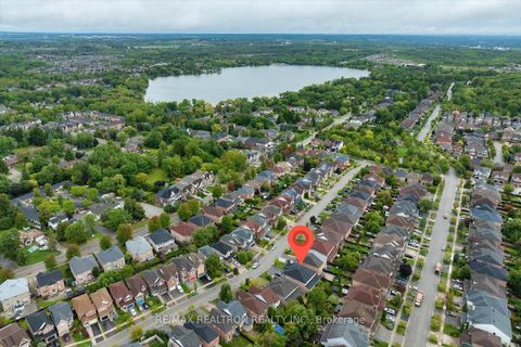 Photo 6 at 67 Antique Drive, Oak Ridges Lake Wilcox, Richmond Hill