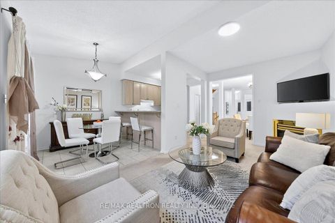 Photo 23 at 67 Antique Drive, Oak Ridges Lake Wilcox, Richmond Hill