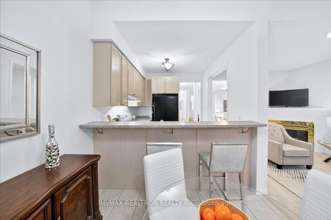 Photo 26 at 67 Antique Drive, Oak Ridges Lake Wilcox, Richmond Hill