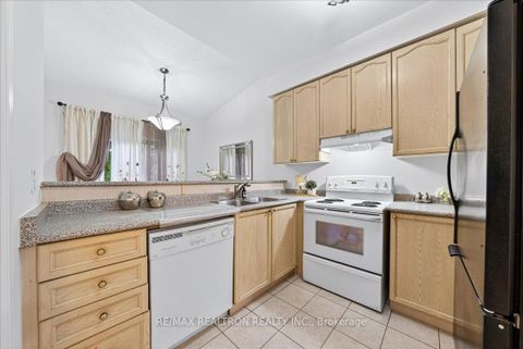 Photo 28 at 67 Antique Drive, Oak Ridges Lake Wilcox, Richmond Hill