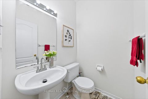 Photo 31 at 67 Antique Drive, Oak Ridges Lake Wilcox, Richmond Hill