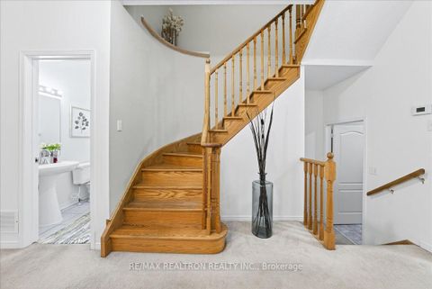 Photo 33 at 67 Antique Drive, Oak Ridges Lake Wilcox, Richmond Hill