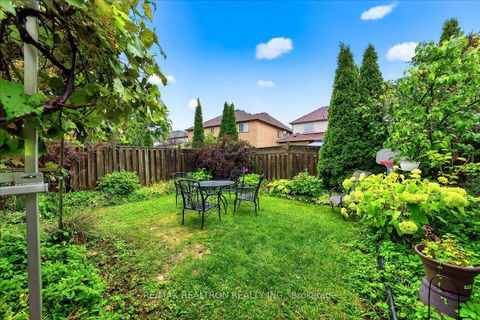 Photo 46 at 67 Antique Drive, Oak Ridges Lake Wilcox, Richmond Hill