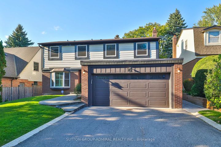 Photo 1 at 22 Cobblestone Drive, German Mills, Markham