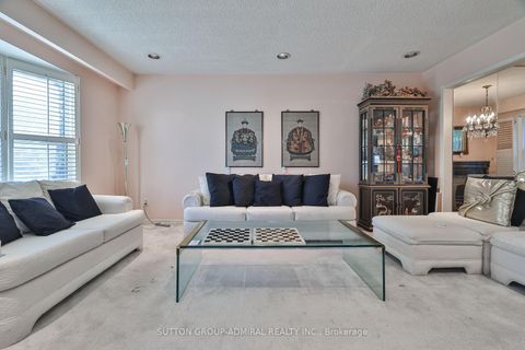 Photo 8 at 22 Cobblestone Drive, German Mills, Markham
