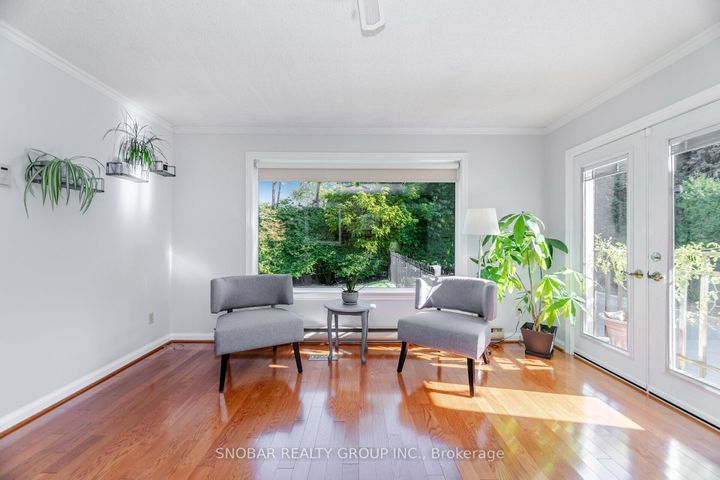 Photo 14 at 154 Maplewood Road, Mineola, Mississauga