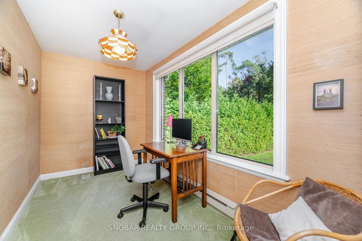 Photo 15 at 154 Maplewood Road, Mineola, Mississauga