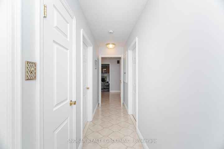 Photo 20 at 154 Maplewood Road, Mineola, Mississauga