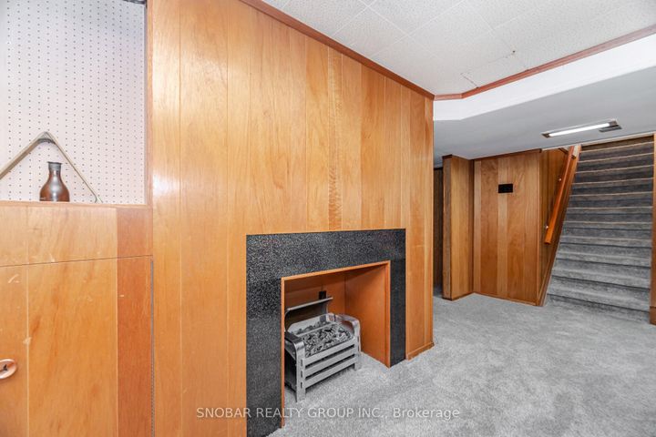 Photo 30 at 154 Maplewood Road, Mineola, Mississauga