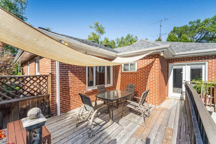Photo 36 at 154 Maplewood Road, Mineola, Mississauga