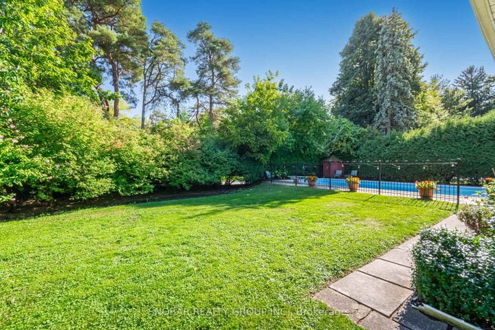 Photo 44 at 154 Maplewood Road, Mineola, Mississauga