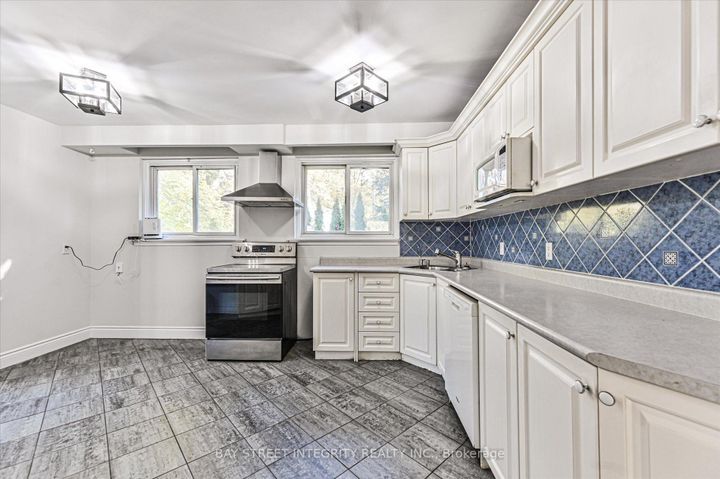 Photo 14 at 1 Caines Avenue, Newtonbrook West, Toronto