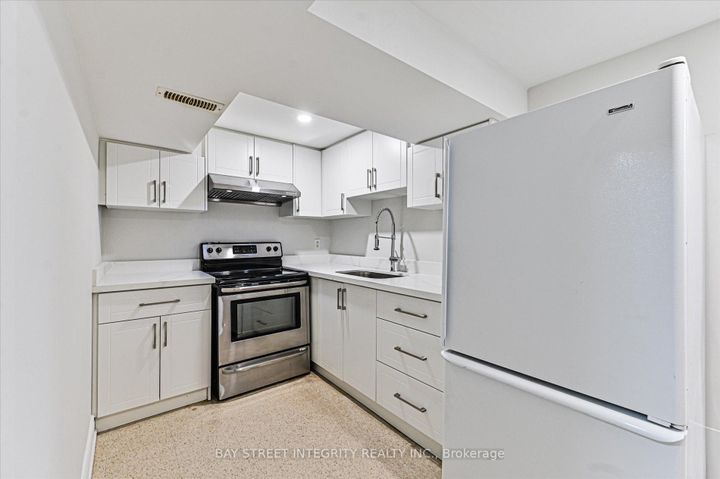 Photo 26 at 1 Caines Avenue, Newtonbrook West, Toronto